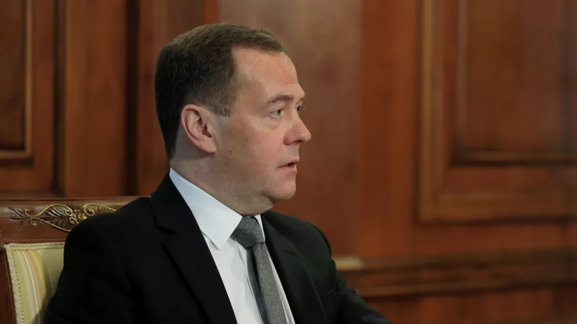 Медведев заявил, что ОИ-2024 в Париже без России будут очень печальными