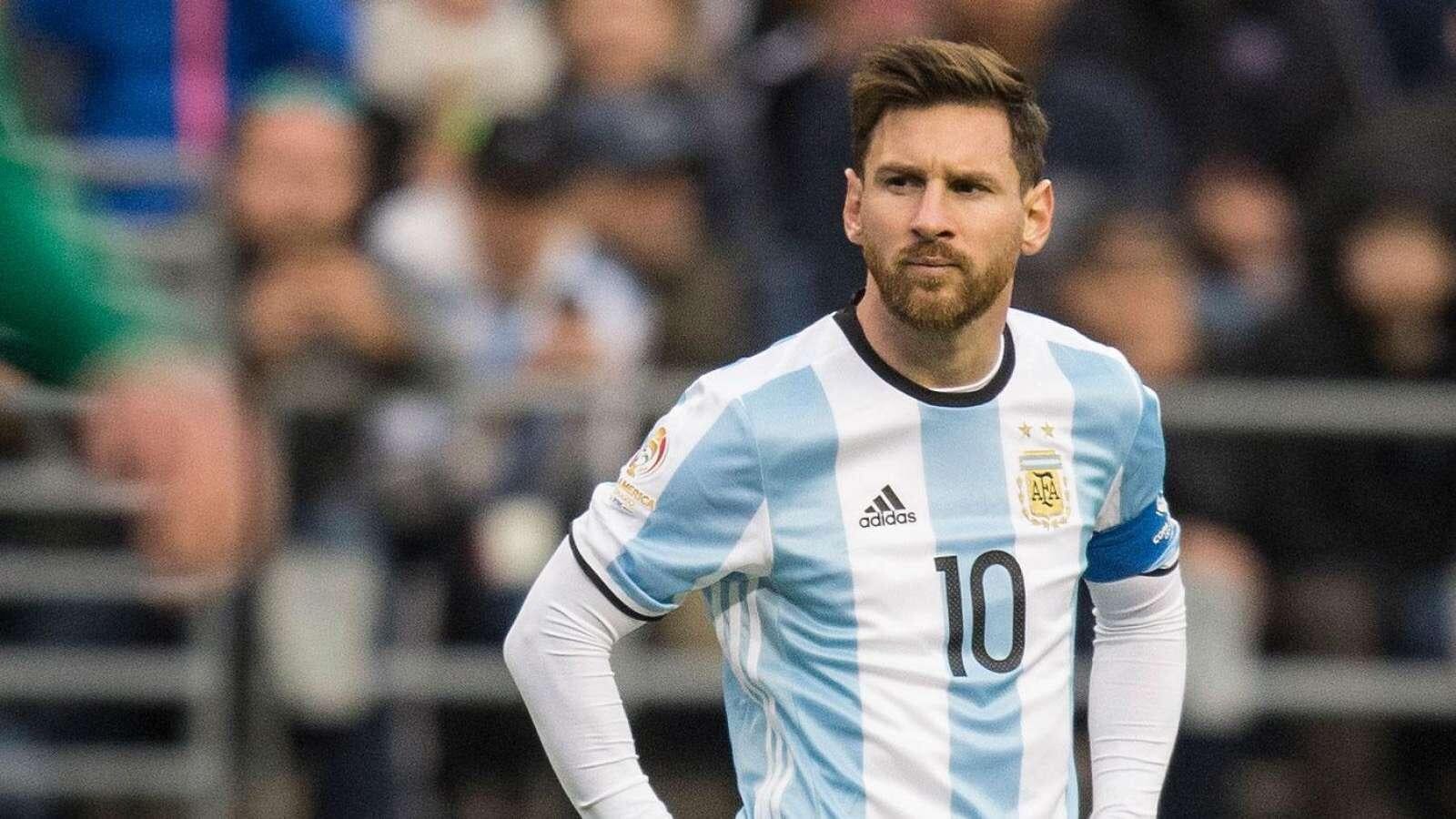 Президент Аргентины Милей назвал Месси величайшим футболистом в истории
