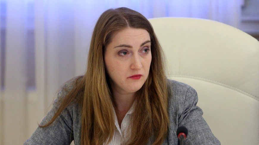 Юрист Анцелиович: разбирательство по алиментам не повлияет на трансфер Сафонова в «ПСЖ»