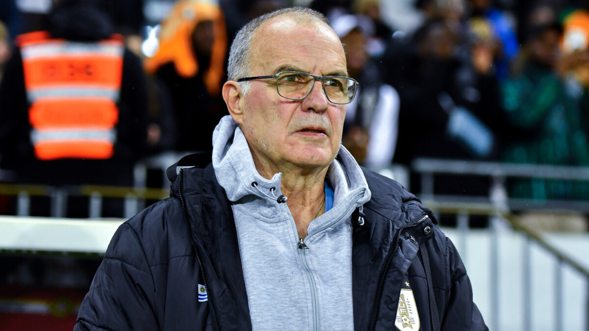 Тренер сборной Уругвая Бьелса раскритиковал состояние полей на Кубке Америки-2024