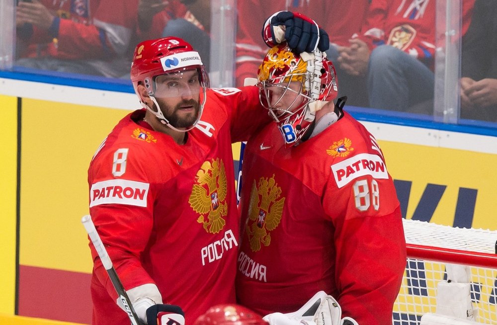 Кучеров, Овечкин и Василевский признаны лучшими действующими российскими игроками в НХЛ