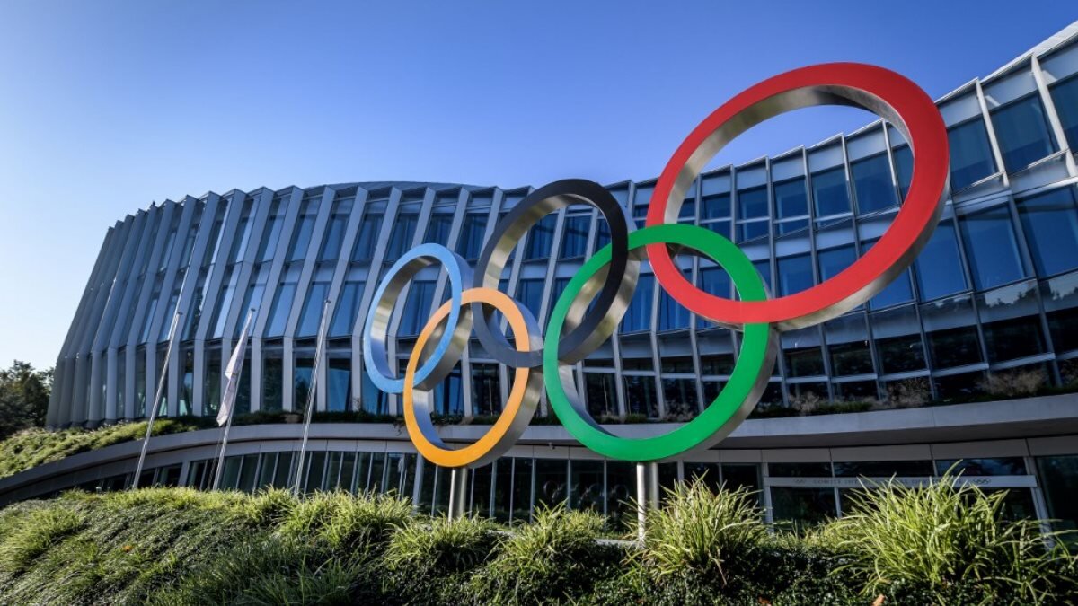USA Today предложил вручить МОК золотую медаль за трусость за решение по атлетам из России