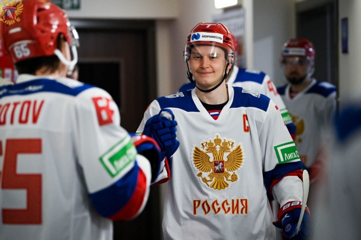 «Россия 25» разгромила Беларусь во втором матче «Лига Ставок Большого тура сборной»