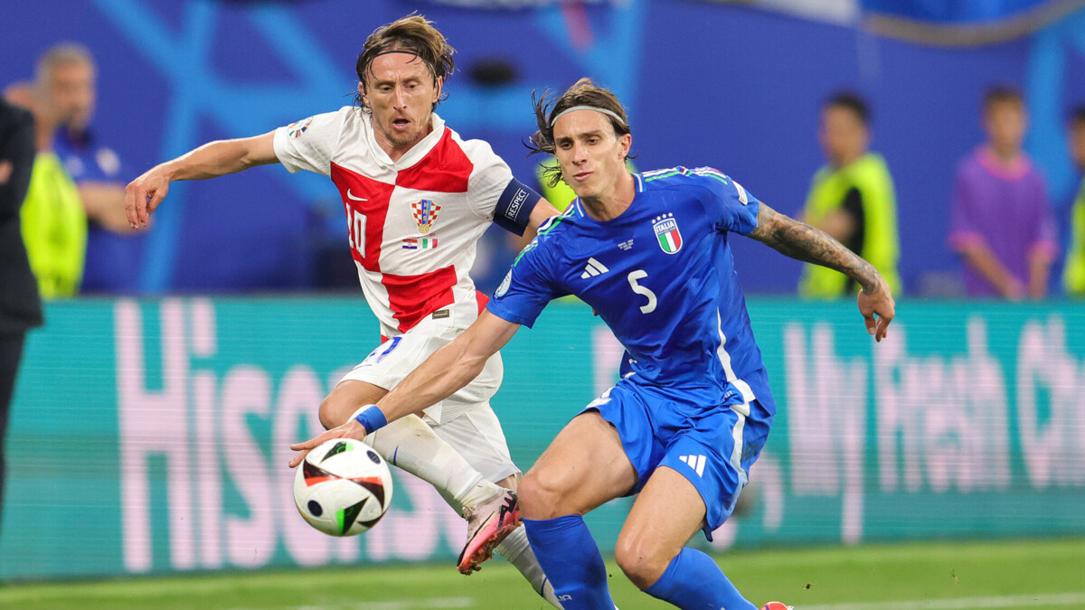 Италия сумела спасти ничью в игре с Хорватией и вышла в плей-офф Евро-2024