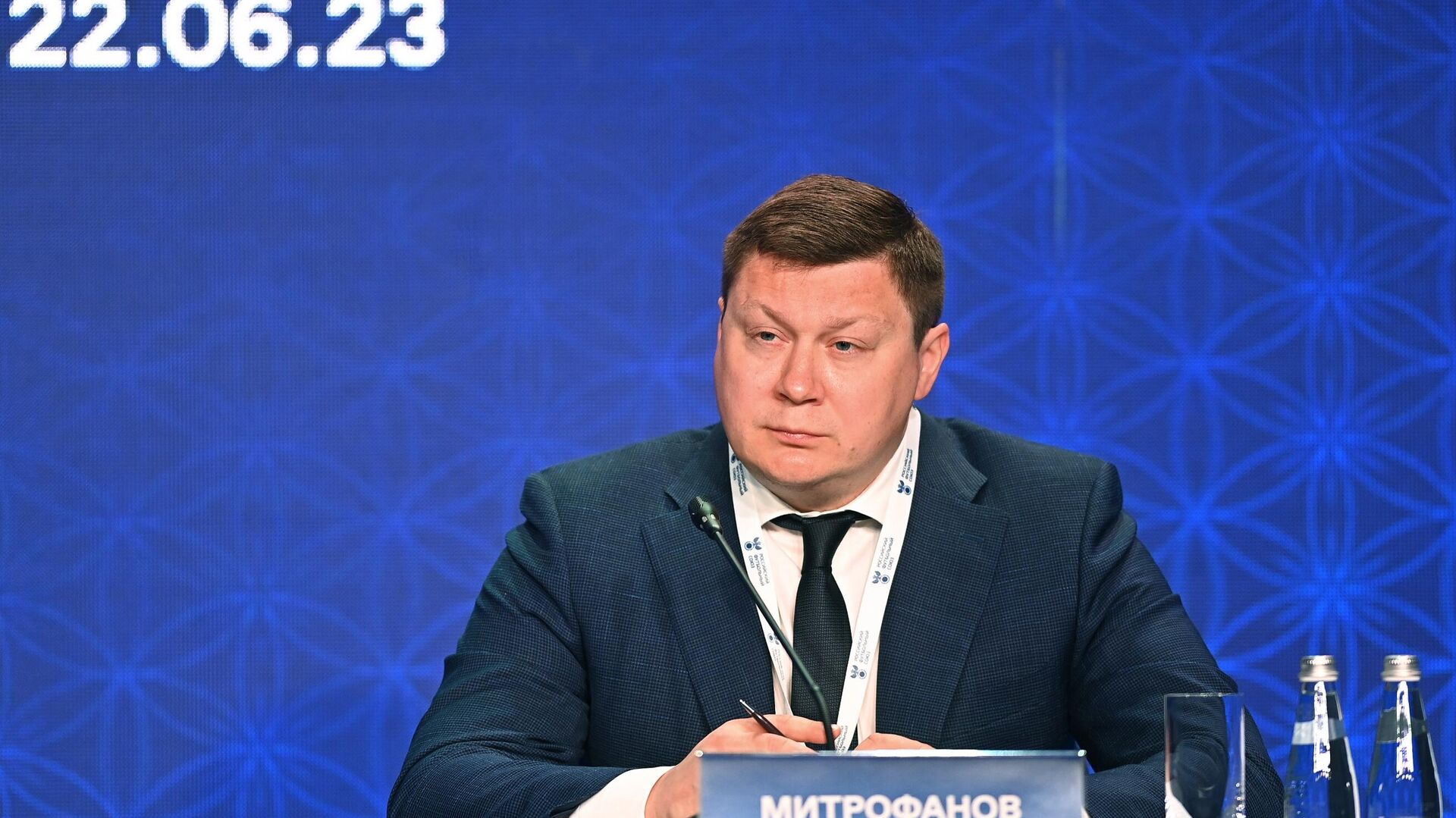 Генсек РФС рассказал о ходе переговоров об участии сборных стран БРИКС на летнем турнире в Казани