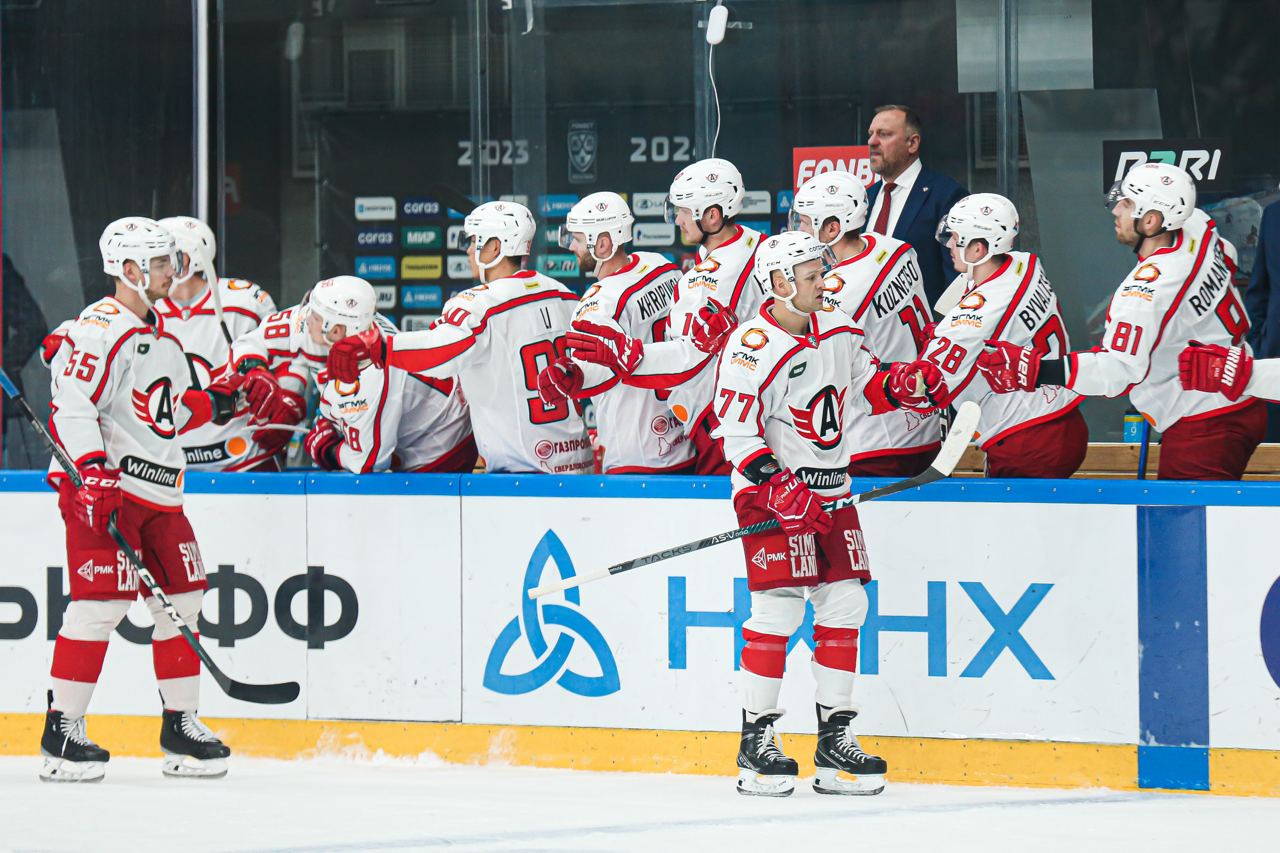 «Автомобилист» прервал серию из четырёх кряду побед в КХЛ, уступив «Салавату Юлаеву»