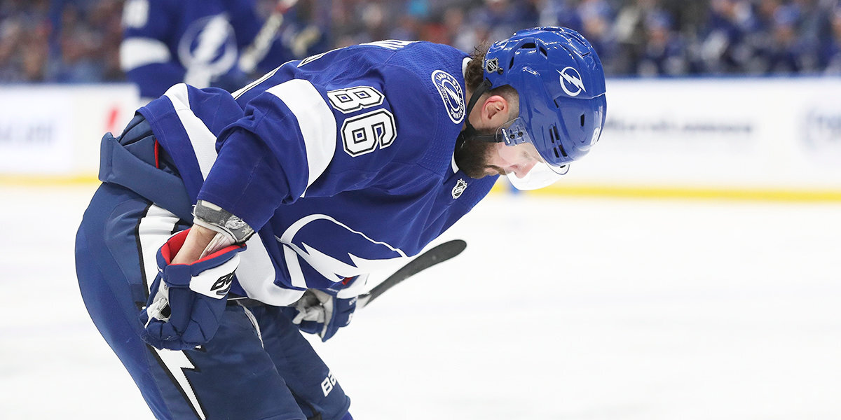 Кучеров вышел на единоличное 15-е место в истории НХЛ по передачам за сезон