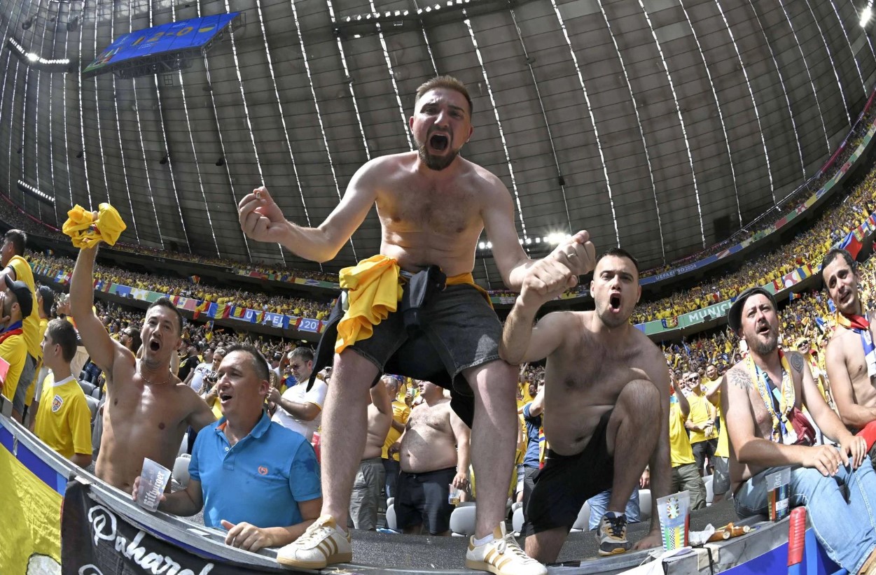 Болельщики сборной Румынии на матче с Украиной на Евро-2024