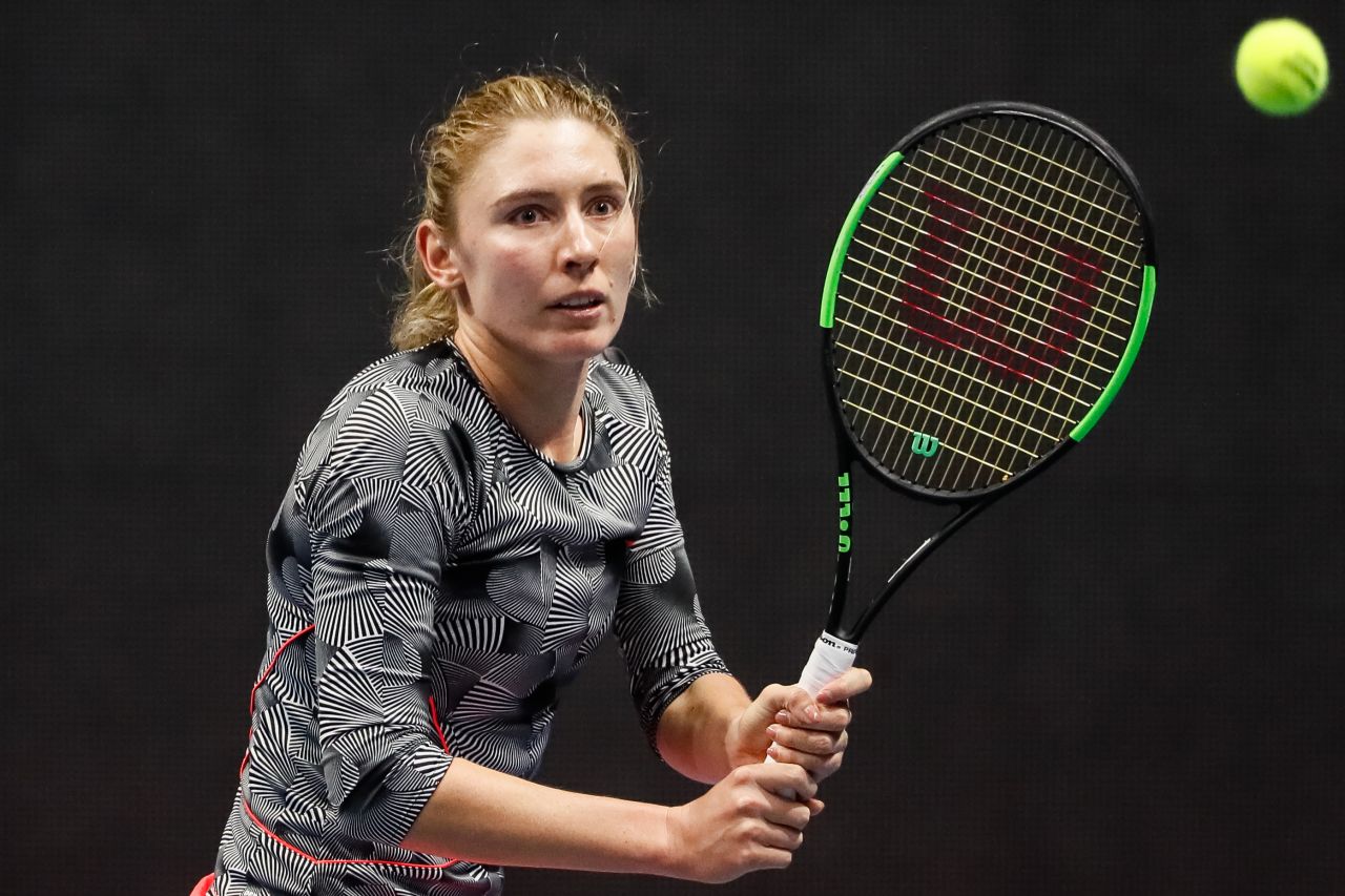 Александрова в двух сетах уступила бельгийке Викмайер на турнире WTA-250 в Сеуле