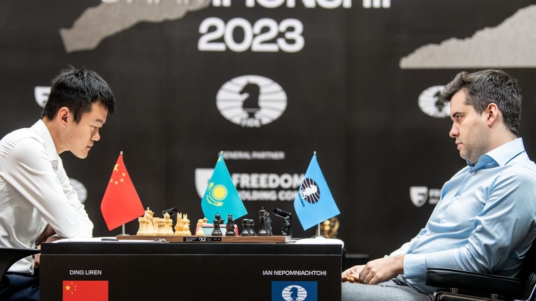 Непомнящий уступил Лижэню в тай-брейке матча за мировую шахматную корону