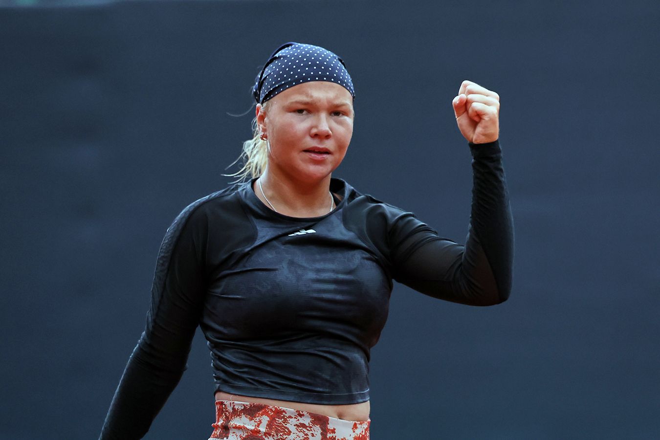 Шнайдер прошла во второй круг турнира в Риме, где сыграет с Самсоновой