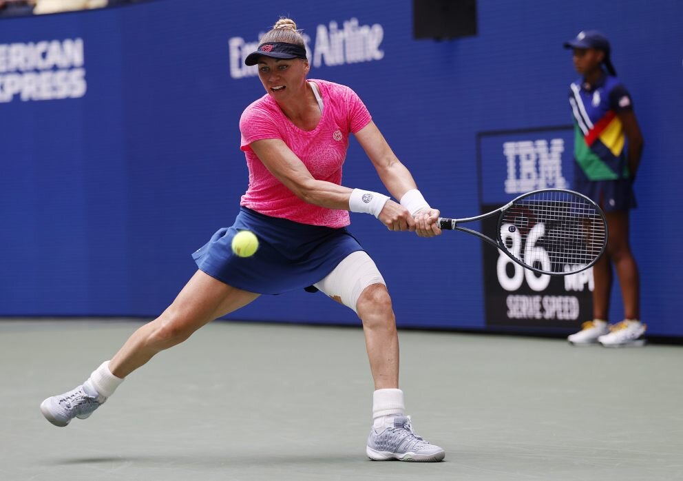39-летняя россиянка Звонарёва в паре с Бабош выиграла турнир ITF в Дубае