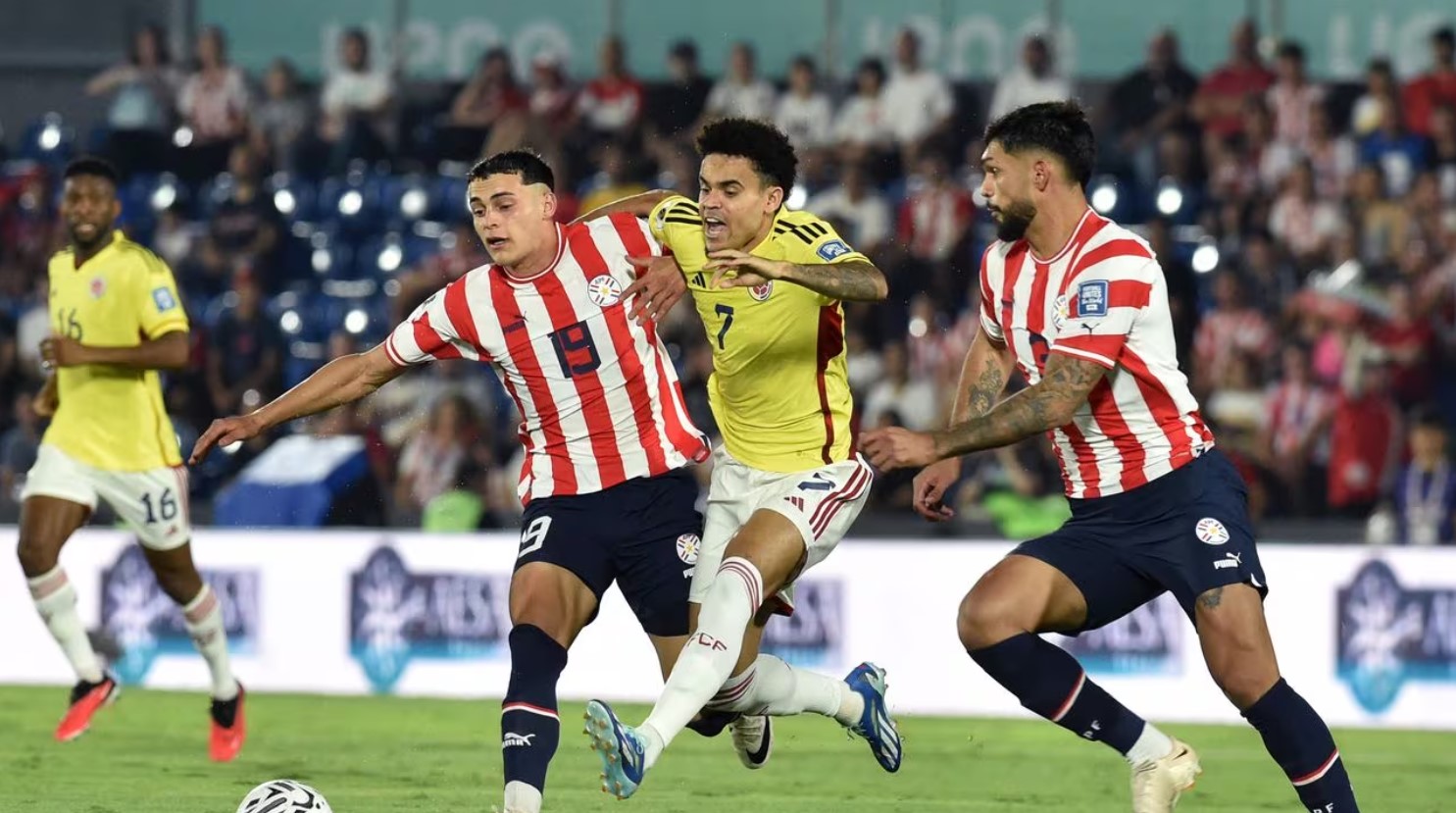Сборная Парагвая проиграла дома Колумбии в последнем отборочном матче ЧМ-2026