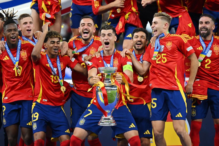 Сборная Испании поднялась в топ-3 рейтинга ФИФА после победы на Евро-2024