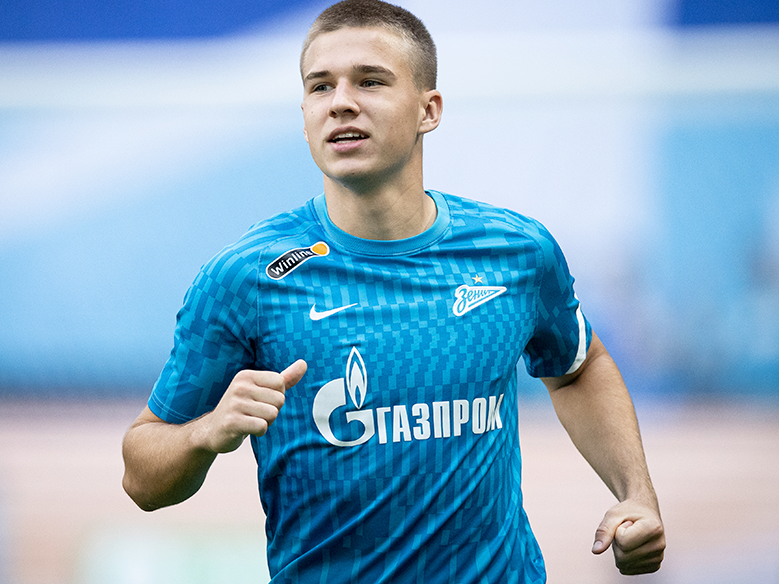 Полузащитник «Пари НН» Михайлов станет игроком «Зенита» на следующей неделе