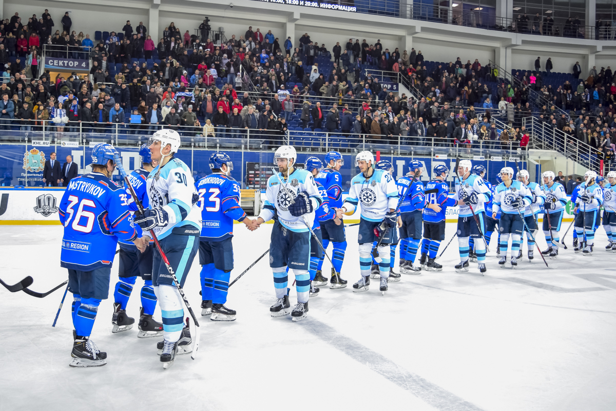 «Лада» обыграла «Сибирь» в гостевом матче FONBET КХЛ и прервала серию из четырех поражений