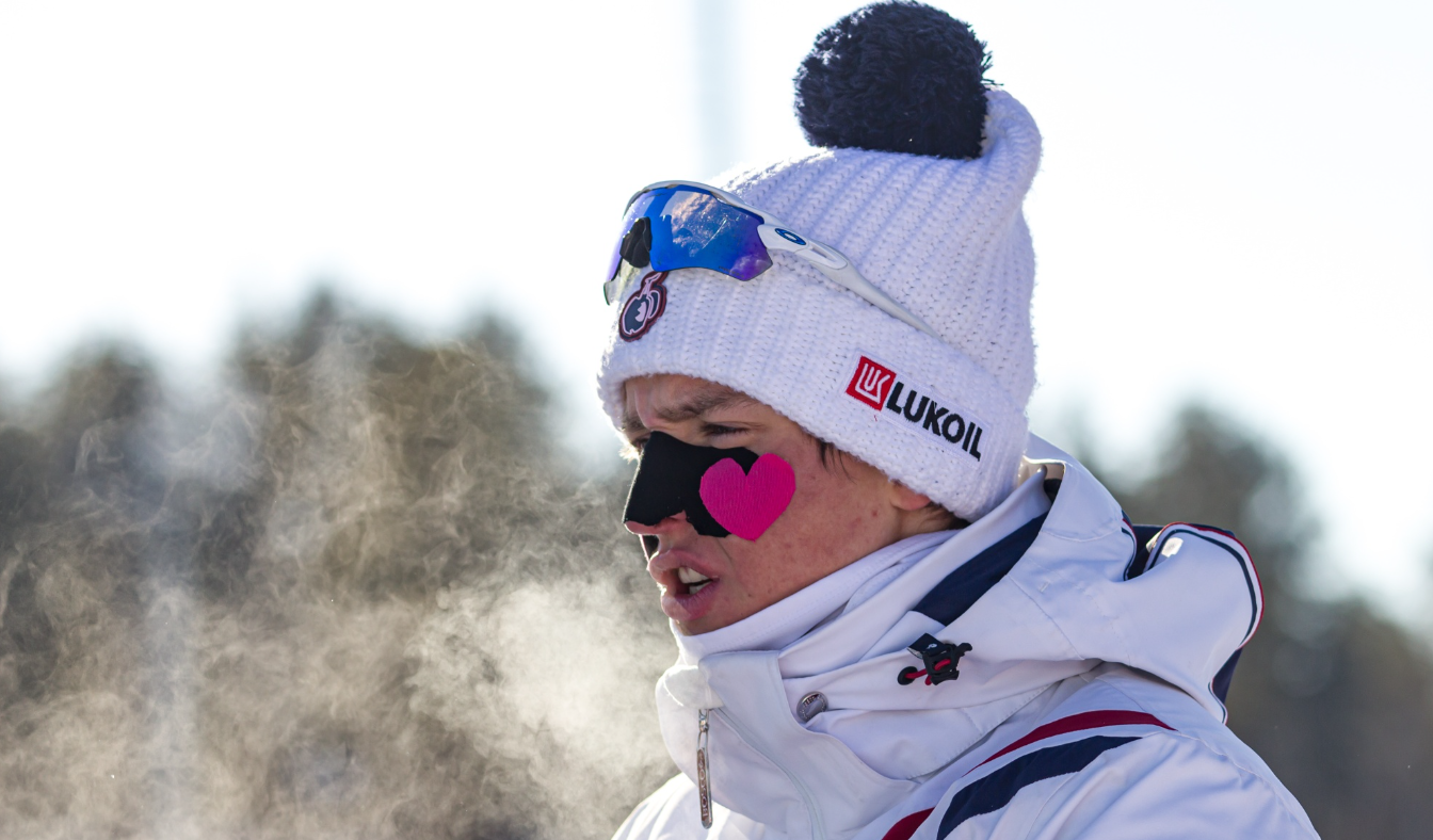 Лыжник Коростелёв: не считаю правильным решение FIS уравнять дистанции