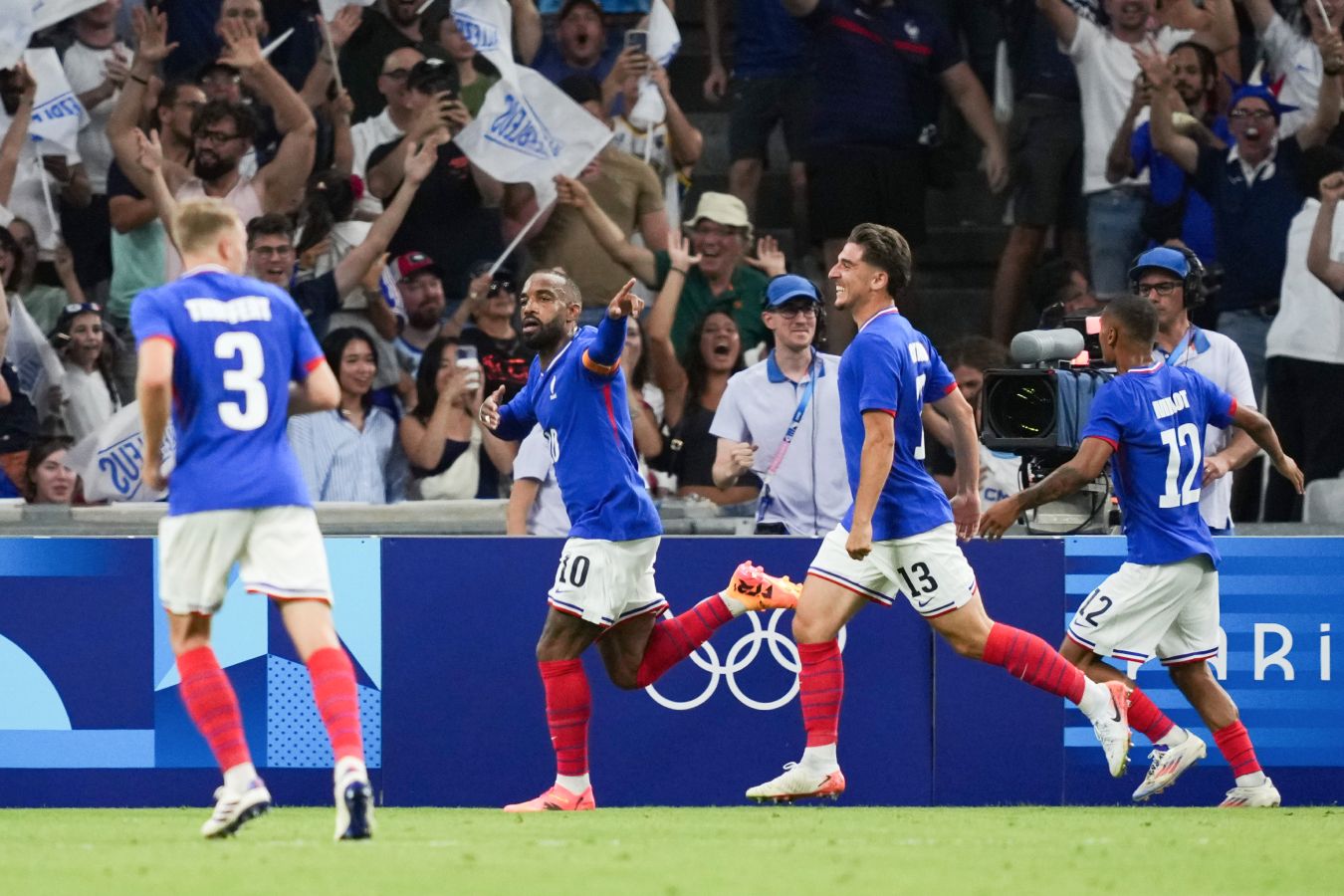 Франция обыграла Гвинею во втором туре футбольного турнира ОИ-2024