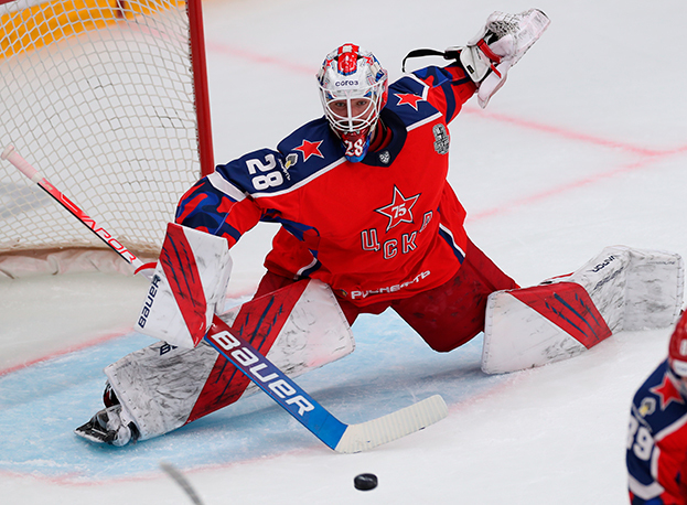 КХЛ запросила у НХЛ статус контракта вернувшегося из армии вратаря Федотова