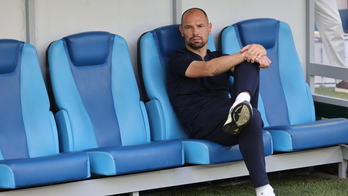 Спортдир «Балтики» высказался об информации об уходе Игнашевича из клуба