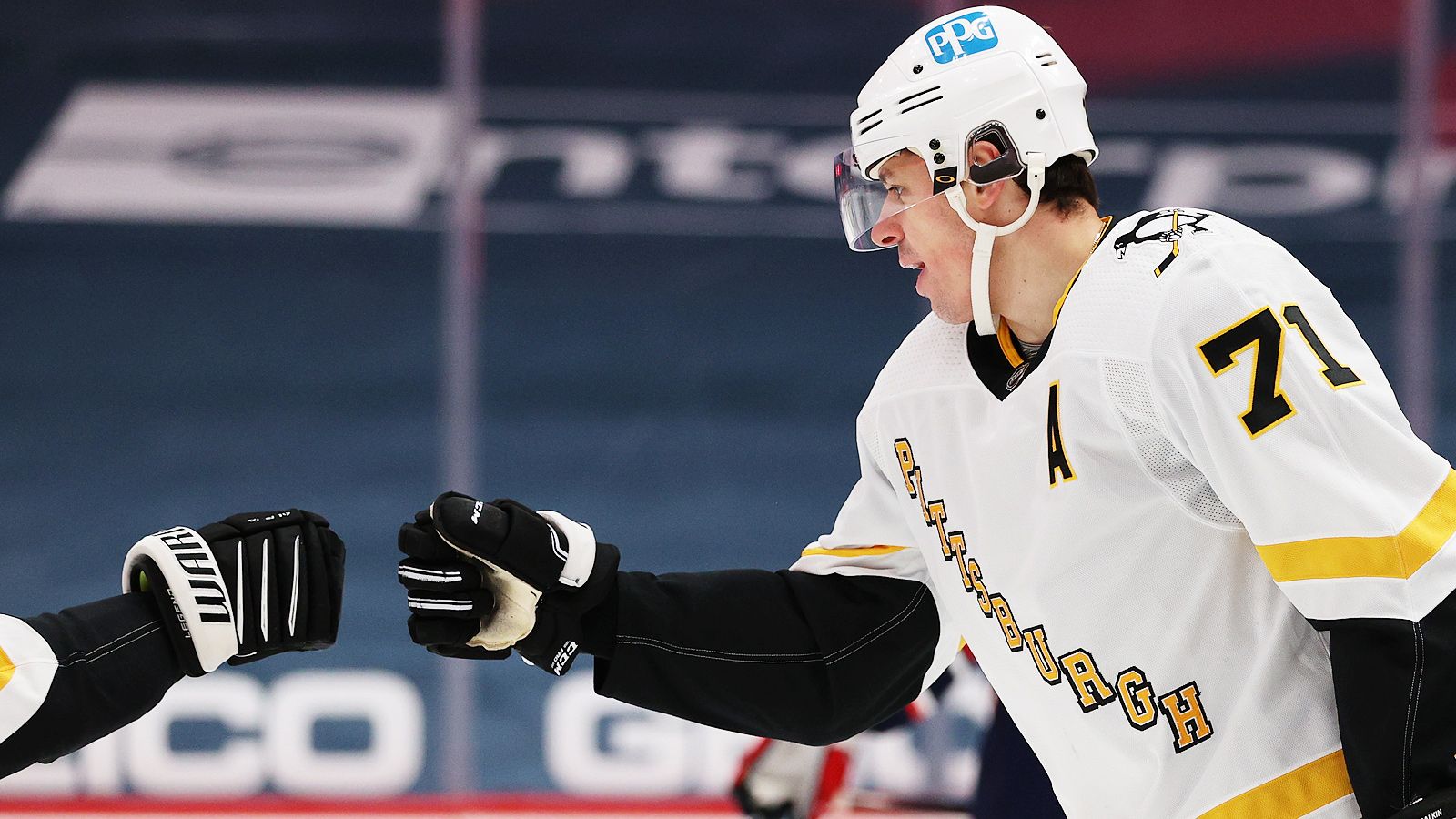 «Оттава» обыграла «Питтсбург» в овертайме НХЛ, у Малкина передача