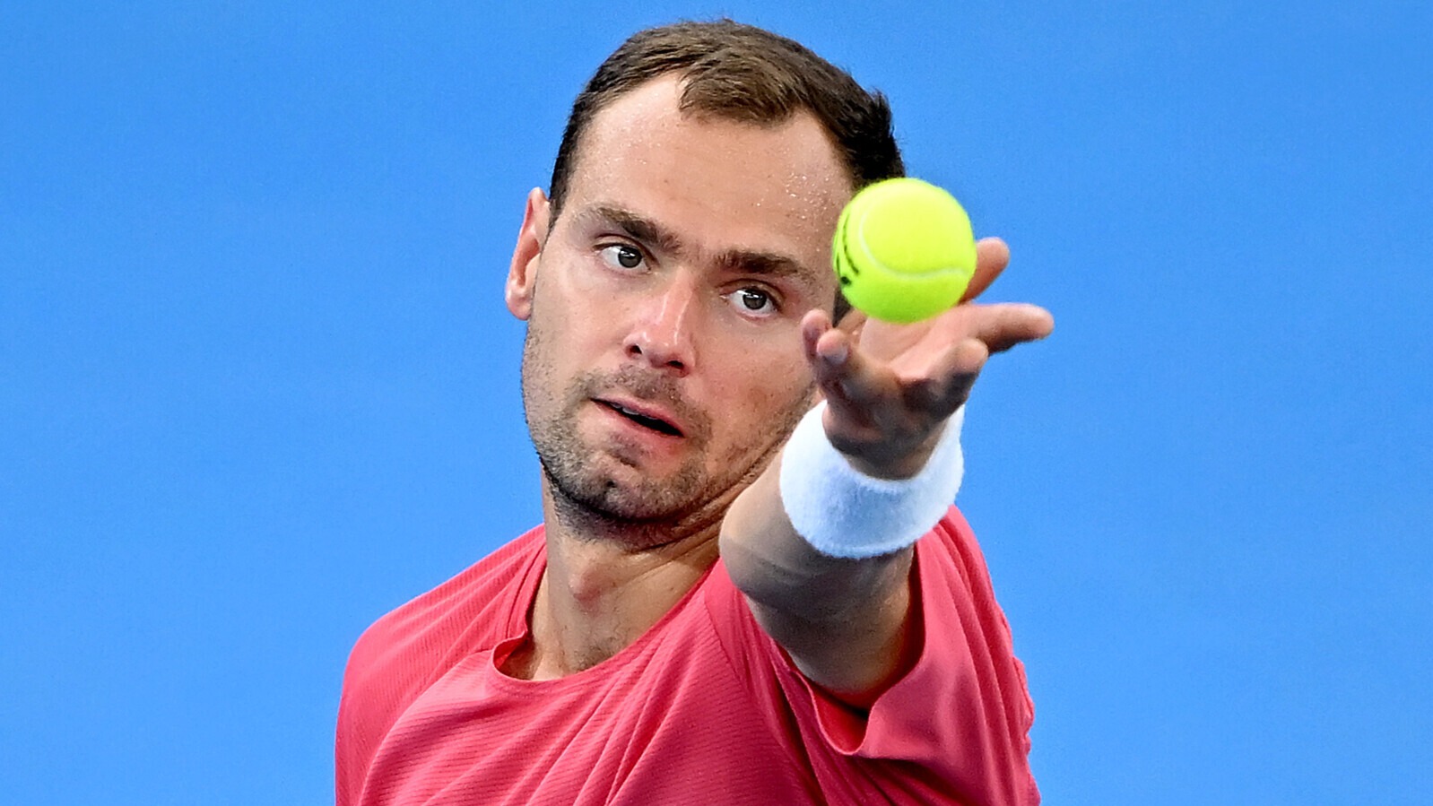 Сафиуллин проиграл Синнеру во втором круге турнира категории ATP-500 в Пекине