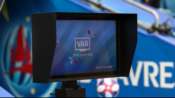 Попов высказался об отказе от использования VAR в чемпионате Швеции