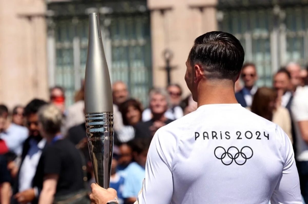 Во Франции сообщили о 23 попытках помешать эстафете олимпийского огня