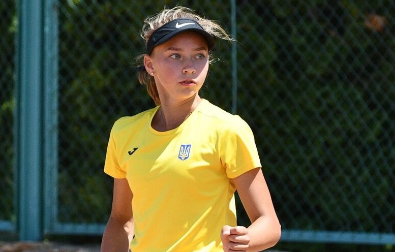 Федерация тенниса Украины назвала ошибкой рукопожатие Котляр с Минчевой