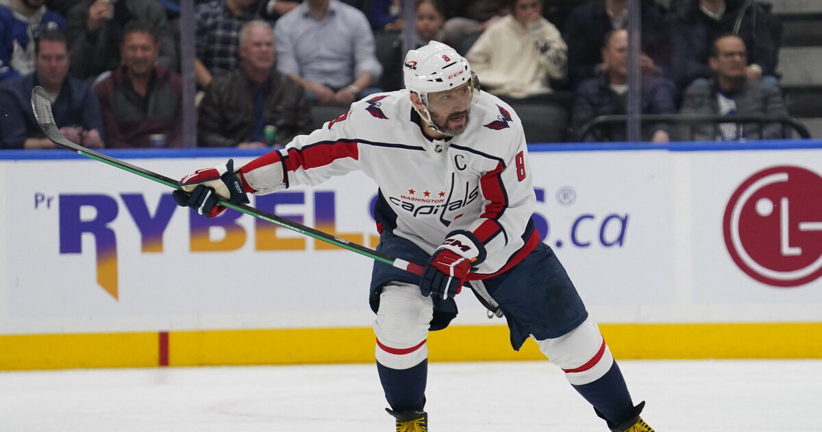 Капитан «Вашингтона» Овечкин побил рекорд НХЛ по шайбам в апреле