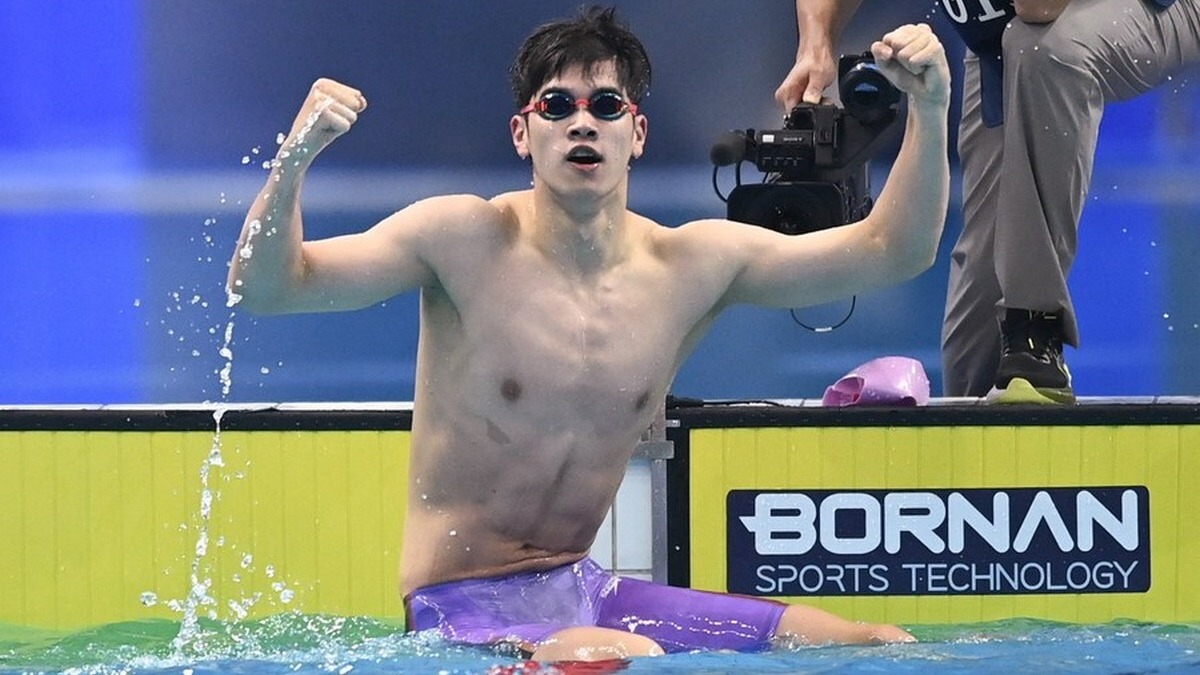 Попов поразился рекорду китайского пловца Пань Чжанле на ОИ-2024
