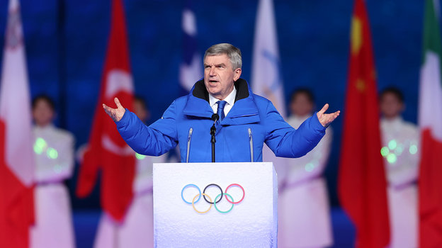 Бах заявил, что решения по атлетам из России были приняты на основе Олимпийской хартии и миссии МОК