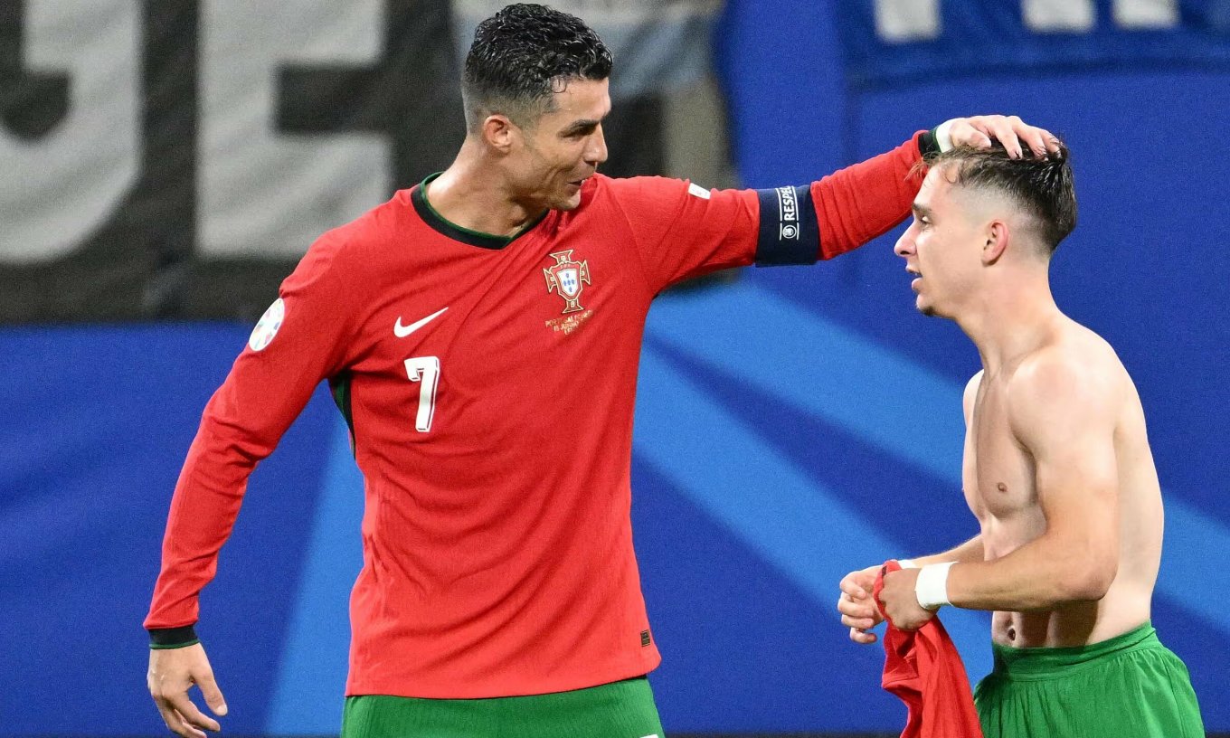 Команда Роналду не испытает проблем с выходом в четвертьфинал? Выбираем ставки на матч Португалия – Словения