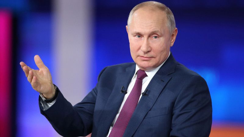 Путин наградил победителей Олимпиады-2022 в Кремле