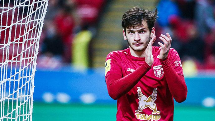 Хвича Кварацхелия – лучший молодой игрок сезона-2020/21