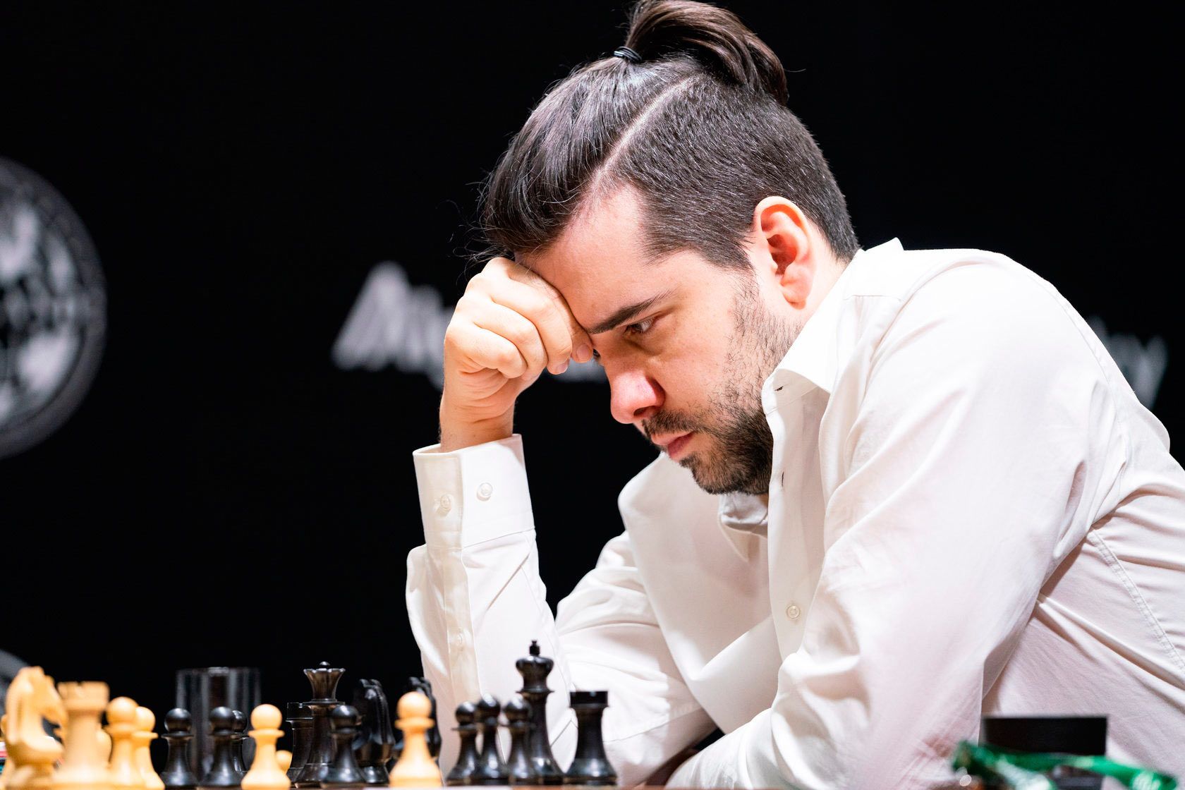 Непомнящий является аутсайдером матча за звание чемпиона мира по шахматам против Карлсена