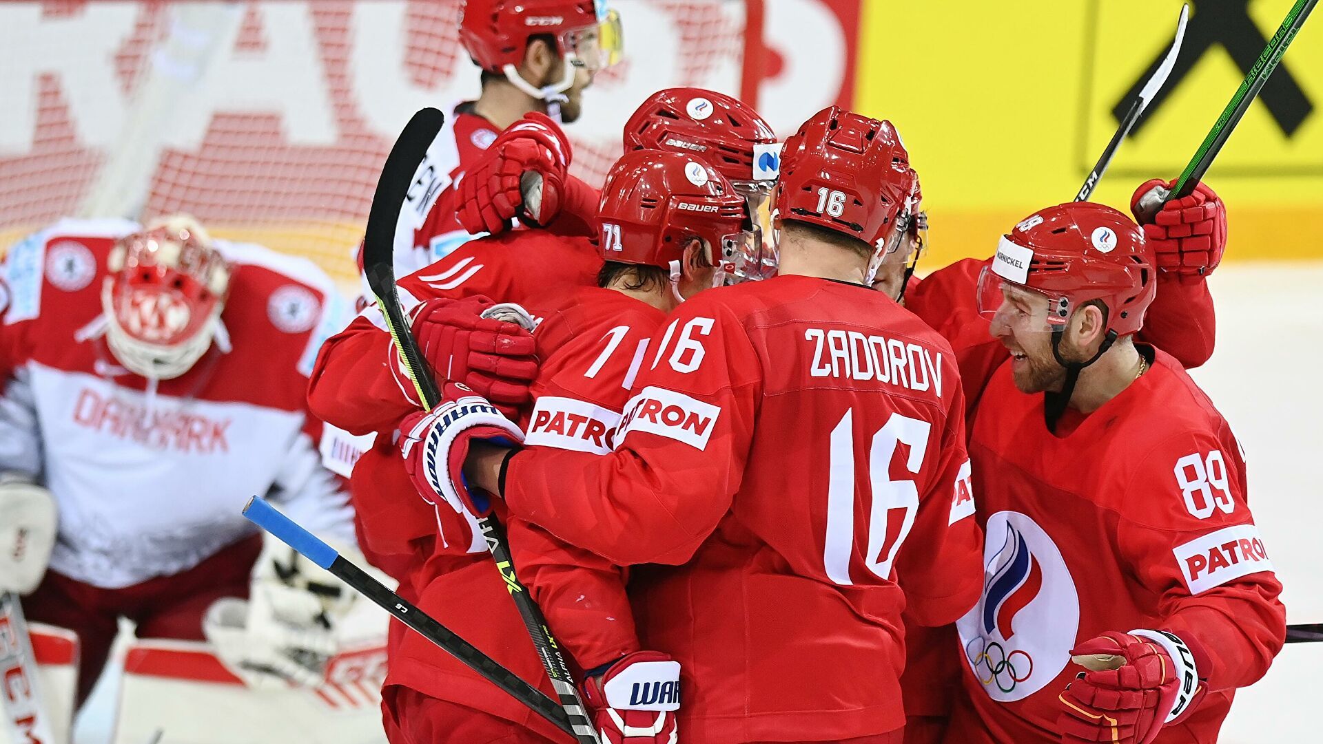 Сборные Швеции и России по хоккею сыграли вничью в третьем периоде ОИ-2022