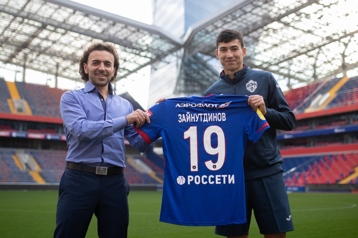 ЦСКА подписал контракт с Зайнутдиновым до 2025 года
