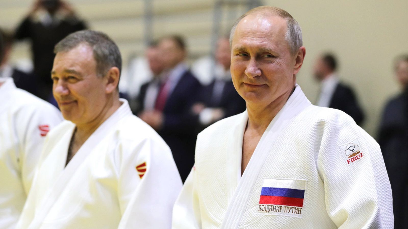 Владимир Путин рассказал, как ему сломали нос на тренировке по боксу