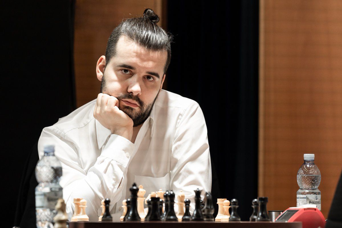 Шахматисты Непомнящий и Карлсен прокомментировали результат восьмой партии матча за мировую шахматную корону