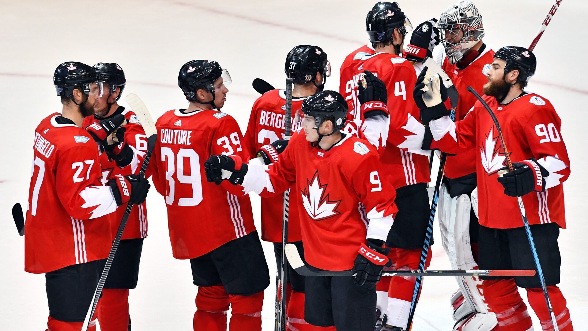 Канада забросила шесть шайб Италии, Норвегия по буллитам обыграла Великобританию на ЧМ-2022 по хоккею