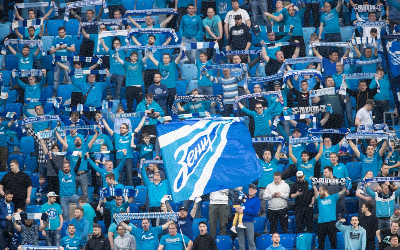 Фанаты «Зенита» проведут минуту молчания во время матча с «Локомотивом» из-за Fan ID