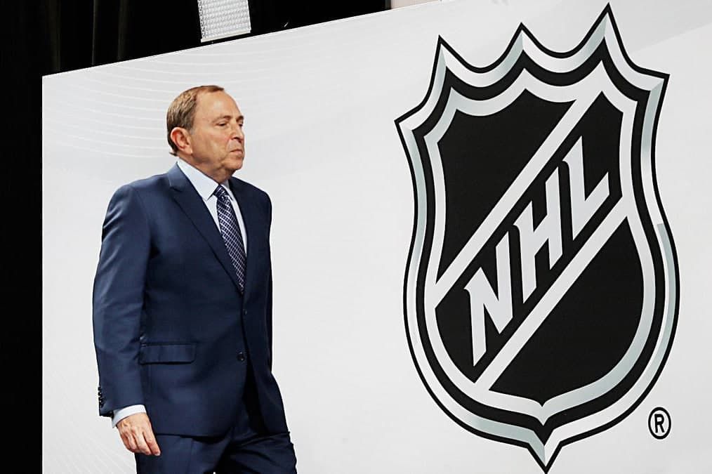 НХЛ может запретить игрокам участвовать в зимних Олимпийских играх 2022 года