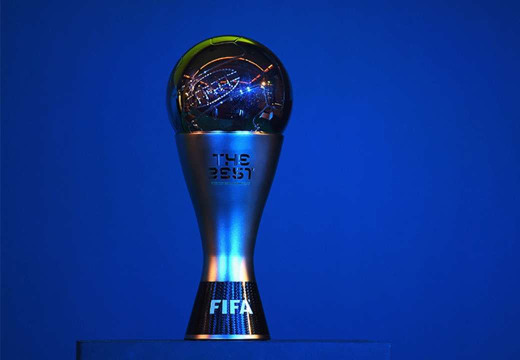 ФИФА назвала имена 11 претендентов на звание лучшего футболиста года