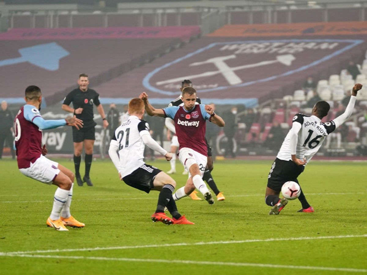 Фулхэм вест. Вест Аделаида - Фулхэм Юнайтед. Мартин Кушев Фулхэм. Fulham West Ham Eastham. Fulham Gool.