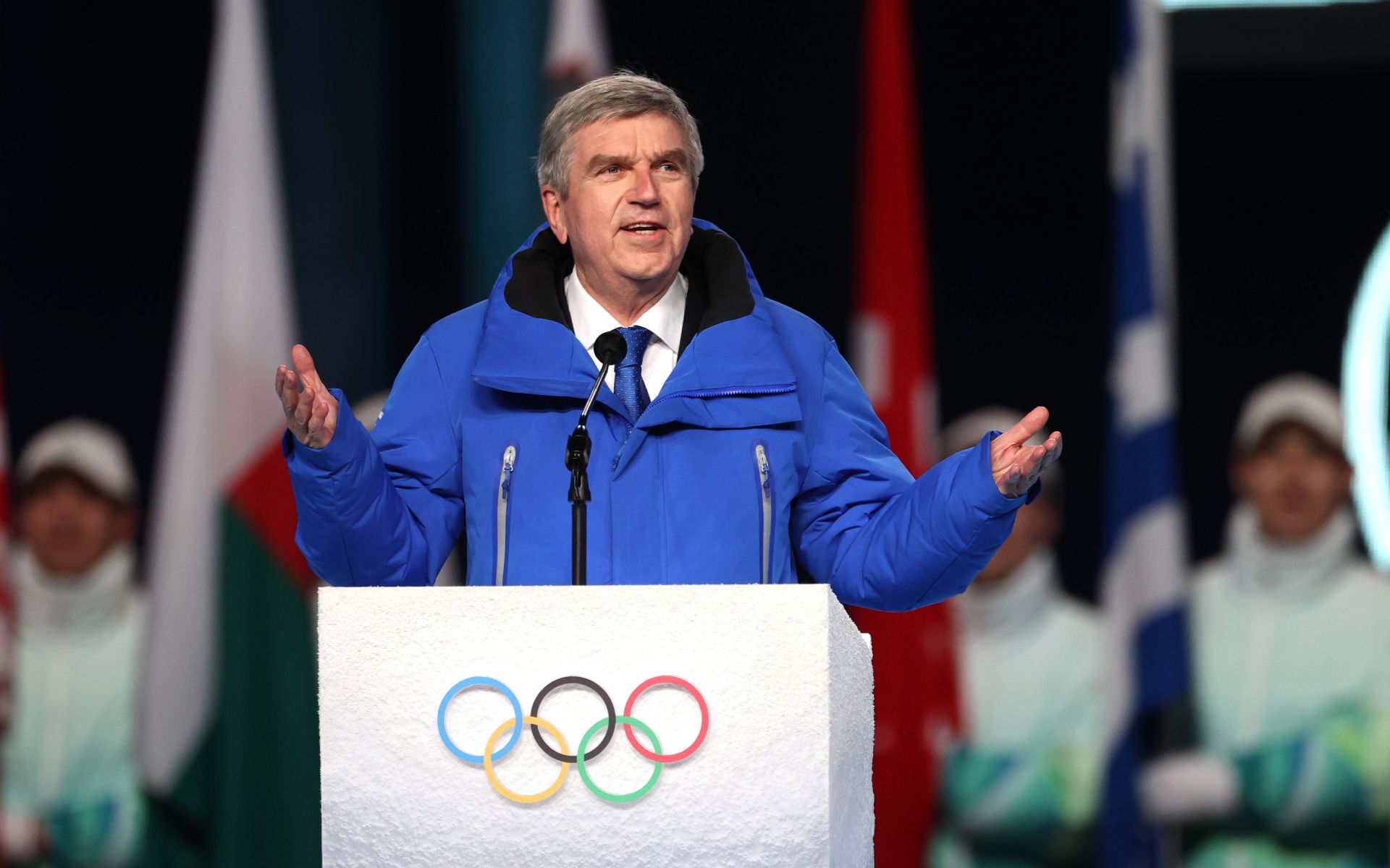 Президент МОК Бах рассказ о сроке отстранения российских спортсменов