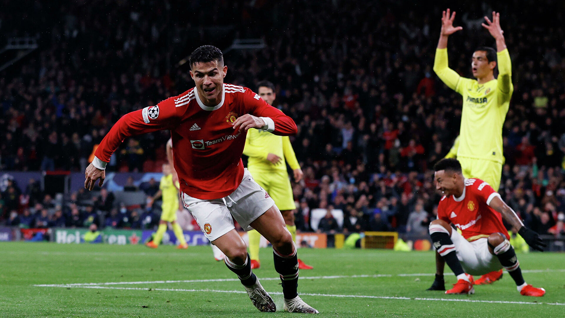 «Манчестер Юнайтед» обыграл «Вильярреал» благодаря голу Роналду на последней минуте
