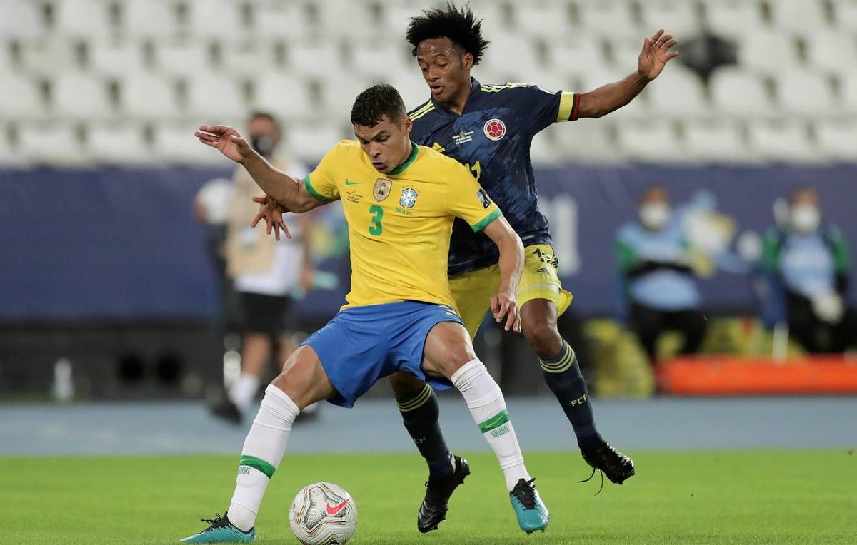 Бразилия обыграла Колумбию, забив победный гол на десятой добавленной минуте