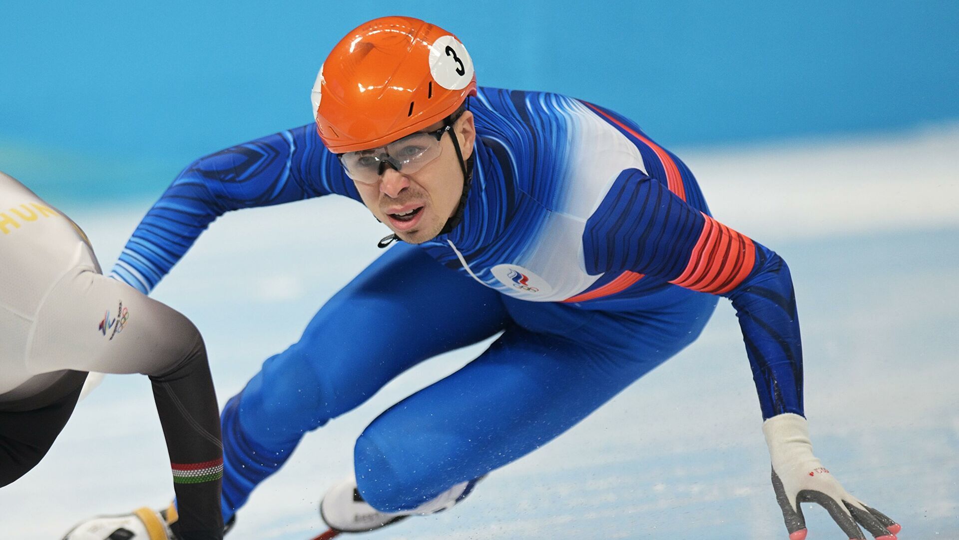 Сборная России по шорт-треку вышла в финал эстафеты на дистанции 5000 метров
