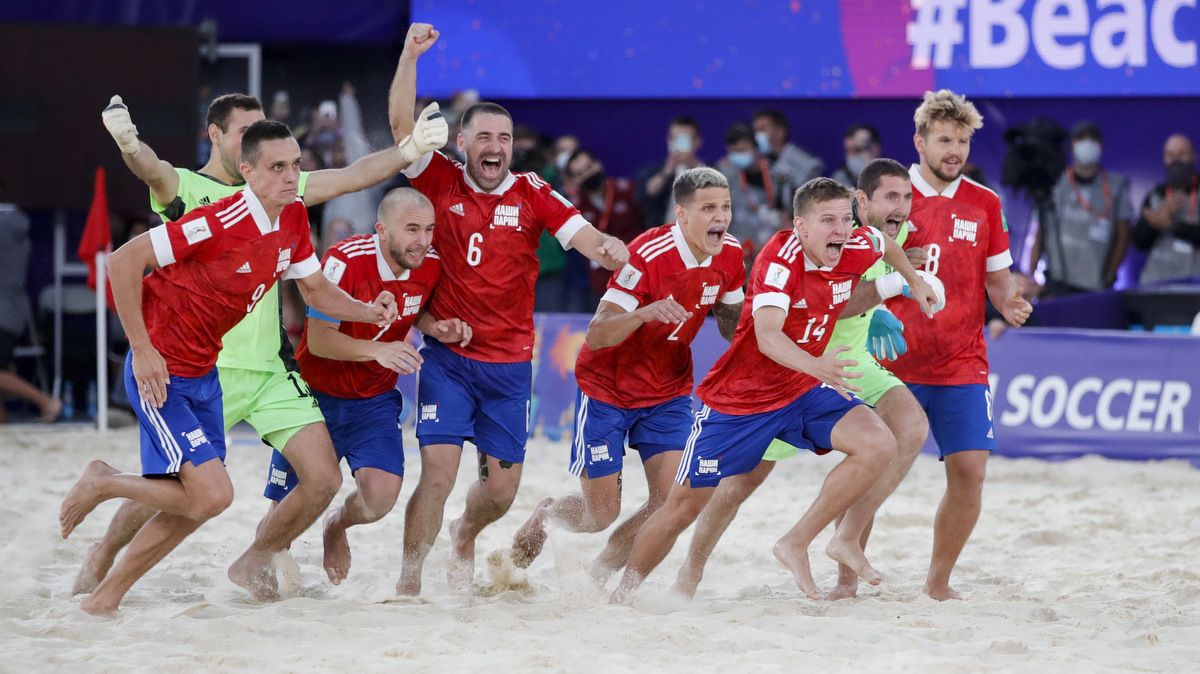 Борис Никаноров: мы выиграли домашний чемпионат мира, ничего лучшего в пляжном футболе быть не может